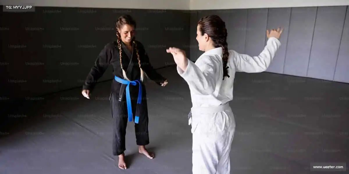 77体育——运动不止步，热血正当时！🏋️‍♂️